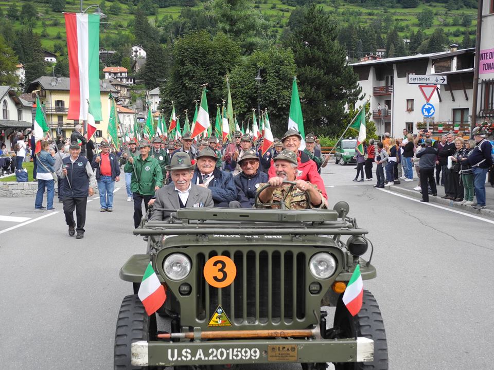 VALTELLINA - I battaglioni Alpini della Valtellina