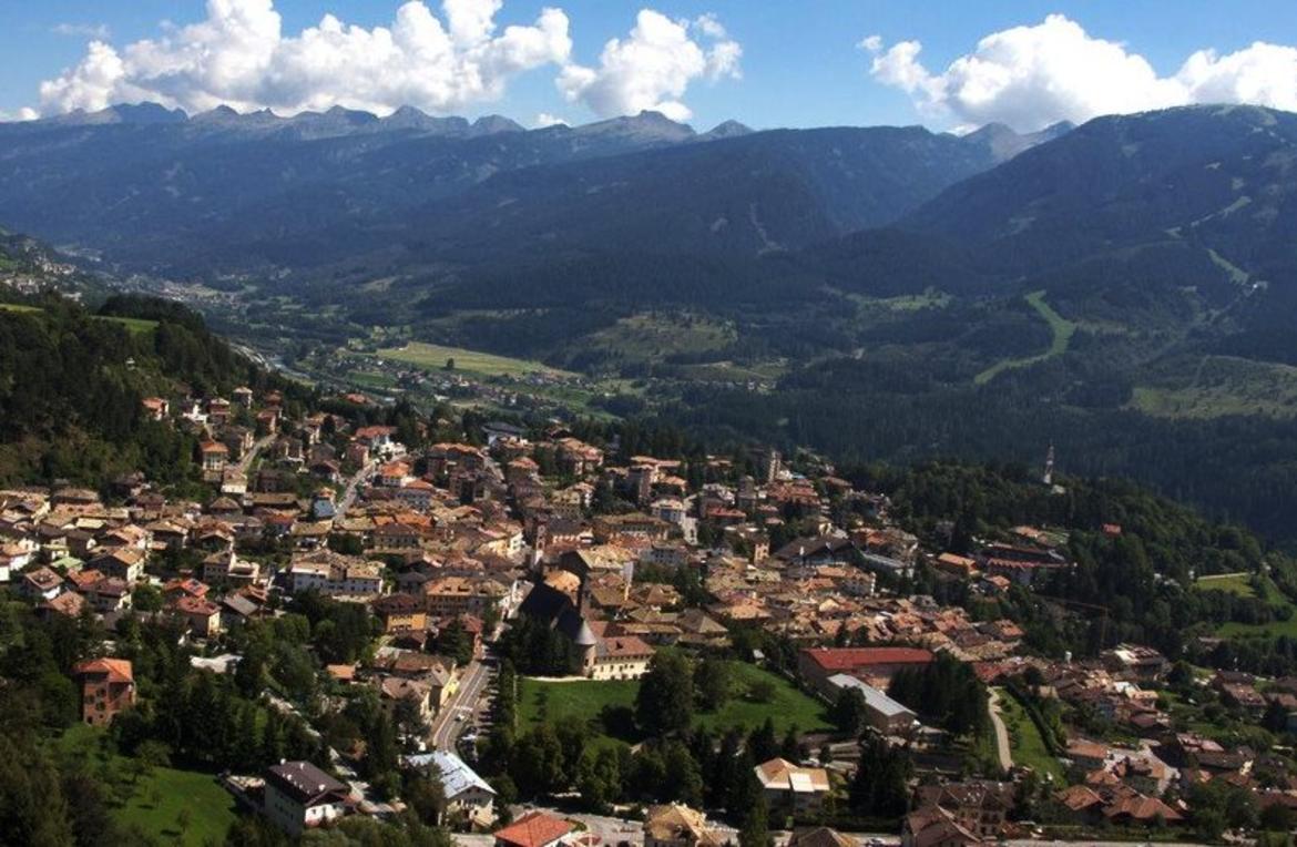 VAL DI FIEMME - Nuovo ponte alla Cascata a Cavalese