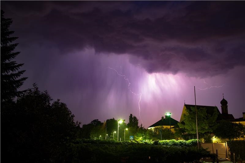 METEO - In arrivo un'ondata di maltempo e crollo delle temperature