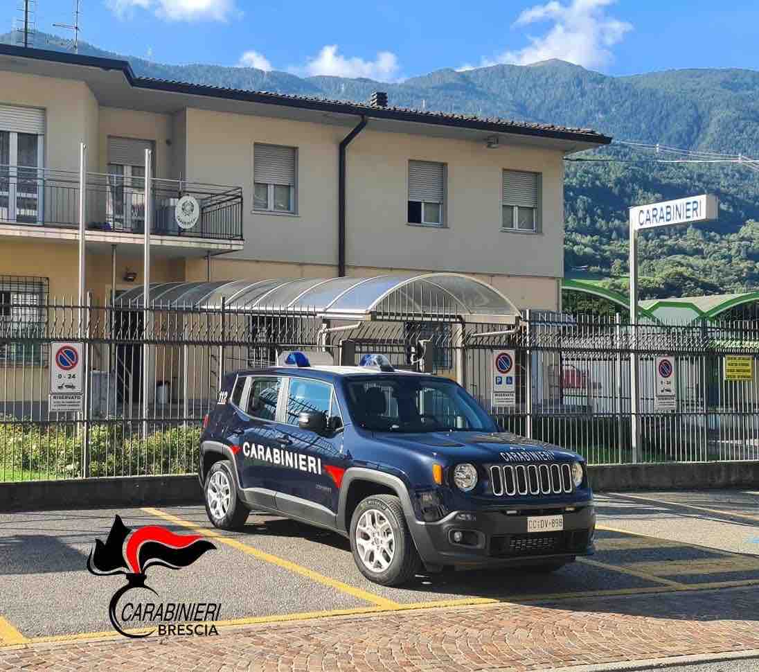 VALLE CAMONICA - Sospesa dai carabinieri l'attività di un bar di Edolo