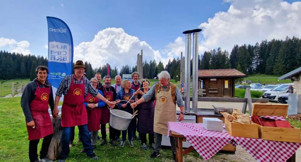 TRENTINO - Autunno sull'Alpe Cimbra, una lunga stagione di eventi 