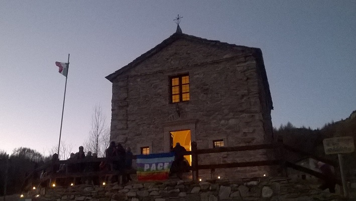 VALLE CAMONICA - Pellegrinaggio da Monno alla chiesetta del Mortirolo