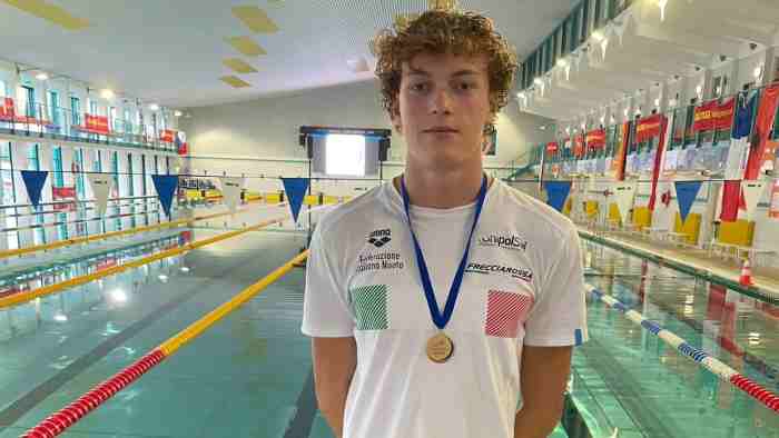 SPORT - Nuoto: Diego Ferrari dominatore del Campionato europeo giovanile 