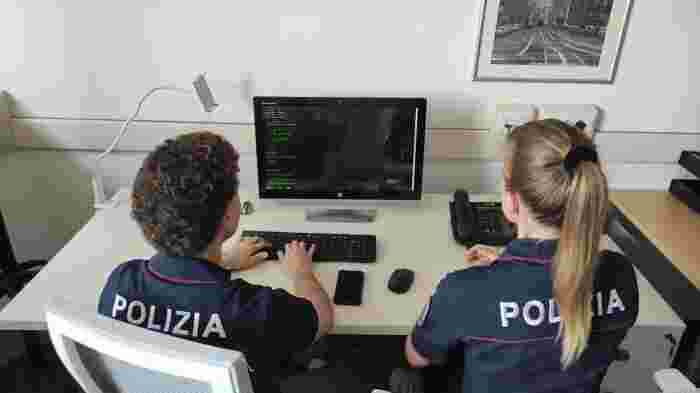 CRONACA - Pedopornografia, un arresto a Brescia dalla Polizia Postale