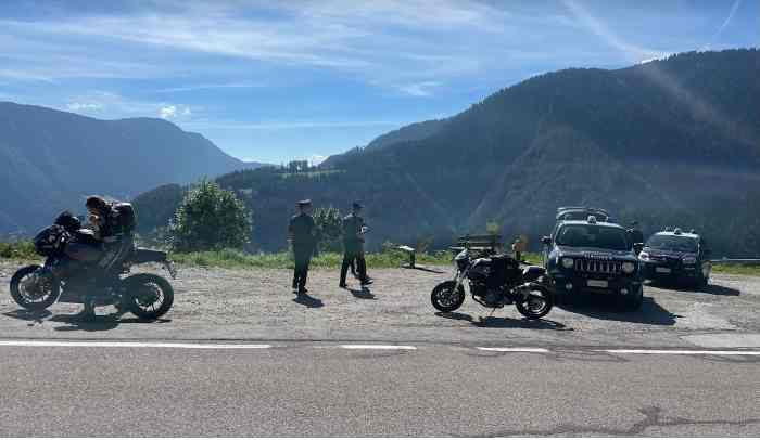 CRONACA - Carabinieri di Vipiteno: sanzioni per gara non autorizzata