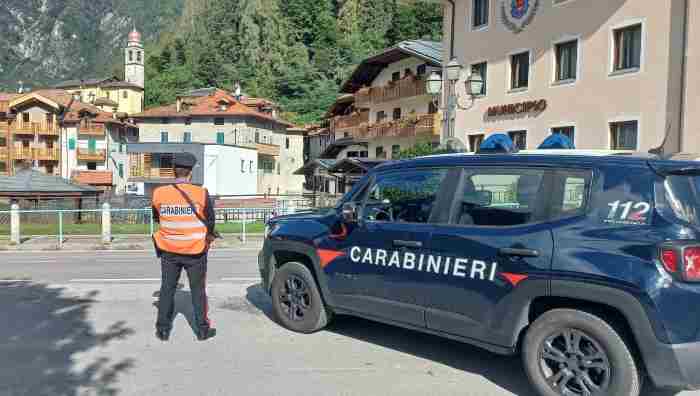 TRENTINO - Baby gang della Val Rendena, i carabinieri arrestano 18enne