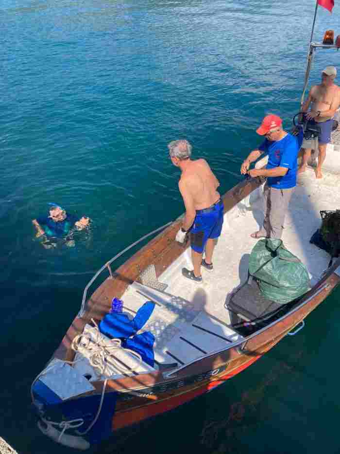 SEBINO - Fondali Puliti, interventi sui laghi d'Iseo, Endine e Moro