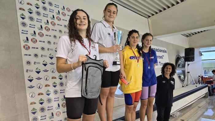 NUOTO - Riva del Garda, nuoto: il trofeo Meroni va al team Verona