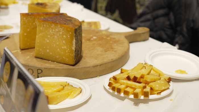 ATTUALITÀ - Il formaggio Silter Dop conquista anche i cittadini di Recco