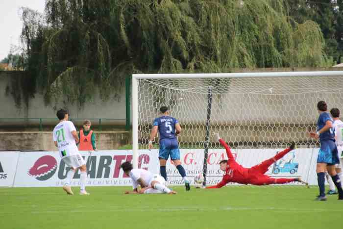 CALCIO - Calcio, 9a giornata Serie D: Nuova Sondrio pari in trasferta