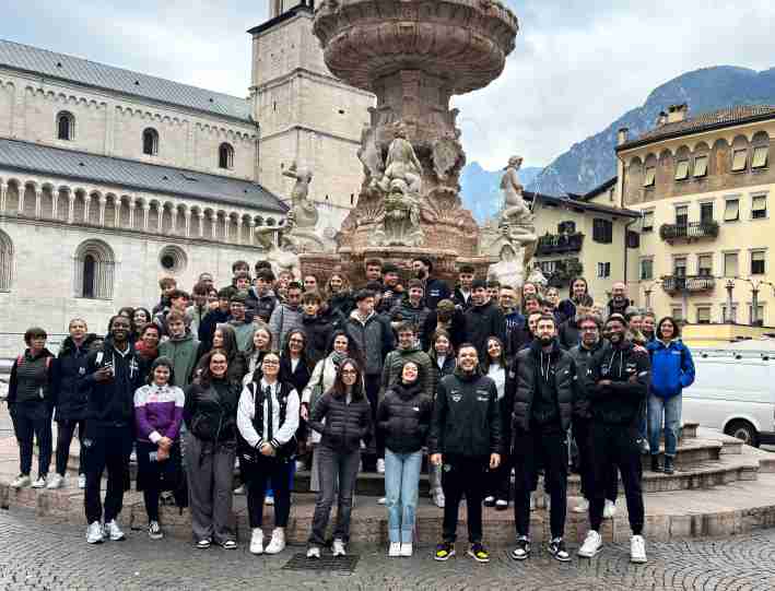 SPORT - Gli studenti di Civezzano incontrano i campioni del basket