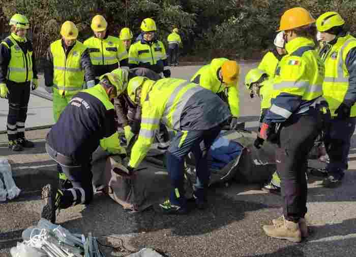 ATTUALITÀ - Esercitazione per tre gruppi di Protezione Civile della Valle Camonica