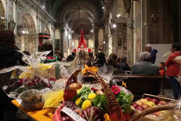 VALTELLINA - Villa di Tirano: festa del Ringraziamento e bilancio annata