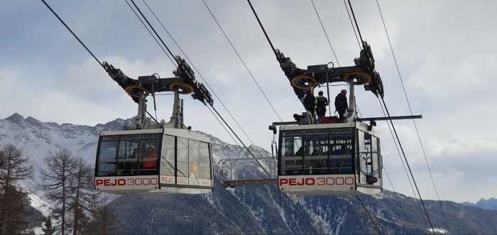 TRENTINO - Pejo 3000, esercitazione con evacuazione della funivia