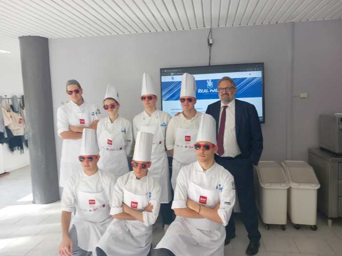 VALLE CAMONICA - Ponte di Legno: allo Zanardelli il laboratorio di Cioccolateria