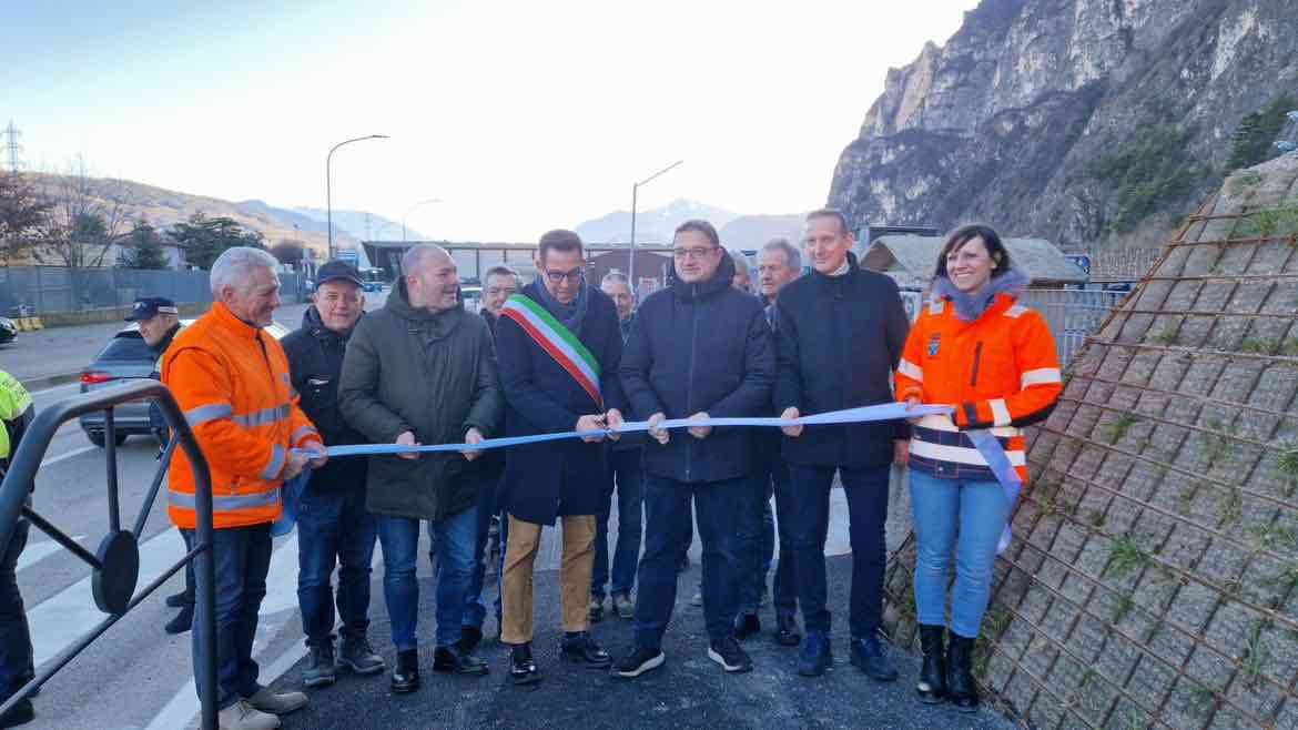 ATTUALITÀ - Inaugurata la nuova pista ciclopedonale a Mezzolombardo