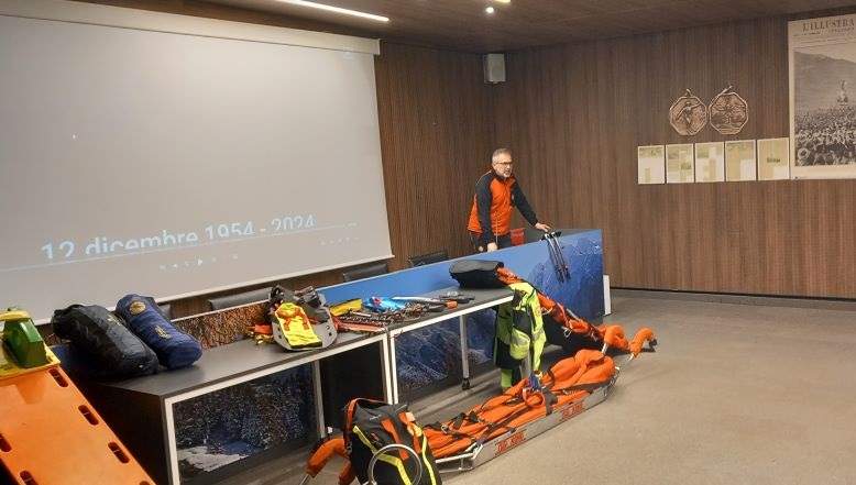 VALLE CAMONICA - Ponte di Legno, celebrati i 70 anni del Soccorso Alpino