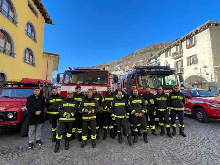 VALLE CAMONICA - Vezza d'Oglio: i vigili del fuoco hanno festeggiato Santa Barbara