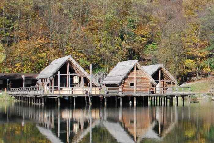 VALLE CAMONICA - Boario Terme: formazione per animatori culturali Archeopark