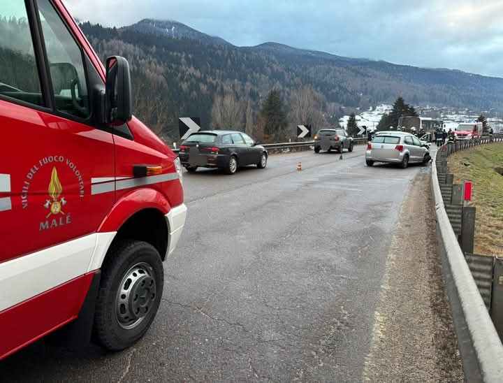 VAL DI SOLE E NON -  Incidente a Commezzadura, due persone in gravi condizioni