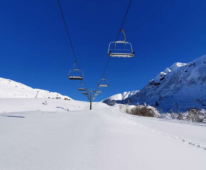 VALLE CAMONICA - In funzione le seggiovie Larice e Baite a Plan di Montecampione