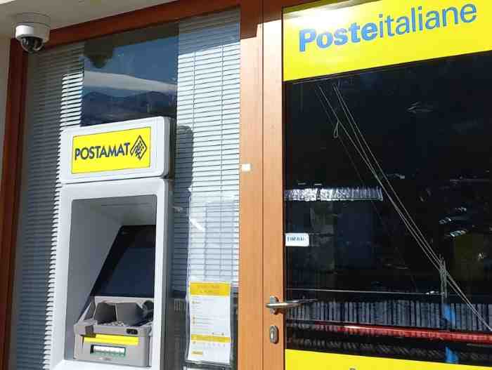 VALLE CAMONICA - Nell'ufficio postale di Ponte di Legno installato ATM Postamat