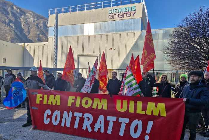 ATTUALITÀ - In Trentino alta adesione allo sciopero dei metalmeccanici