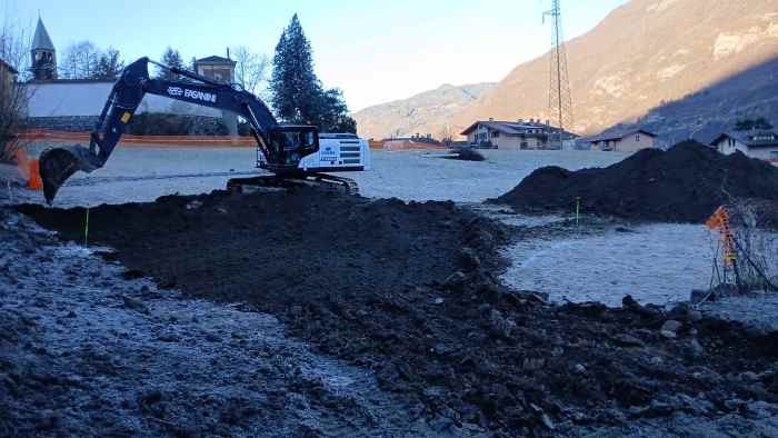 VALLE CAMONICA - Breno: iniziati i lavori per realizzare la piscina comunale