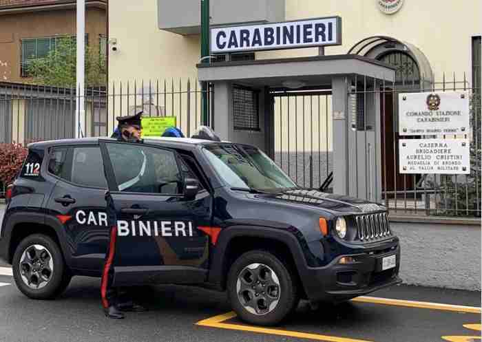 VALLE CAMONICA - Rapina in tabaccheria a Darfo: via con 4mila euro