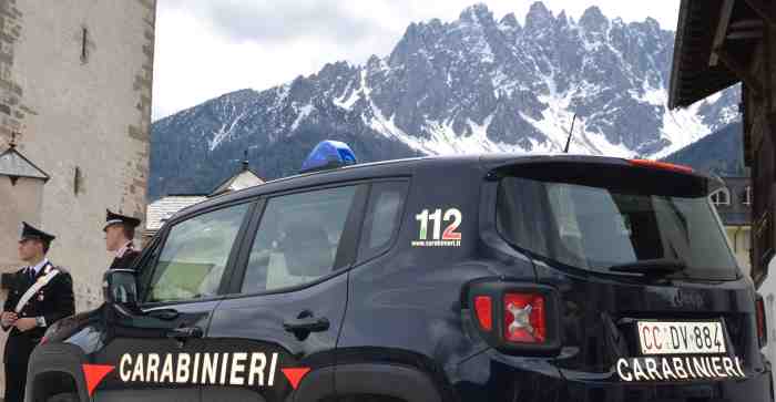 CRONACA - Truffe, denunciati dai carabinieri di San Candido due napoletani