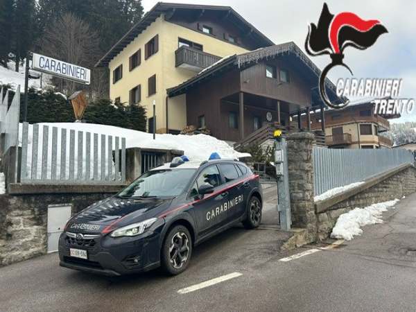 TRENTINO - Accoltella due ragazzi in centro a Madonna di Campiglio