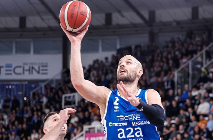 SPORT - Basket, Serie A: Germani sconfitta in casa da Armani Milano