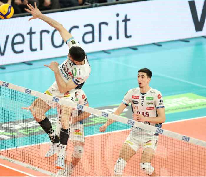 SPORT - Volley, Itas Trentino batte Piacenza e sale in vetta