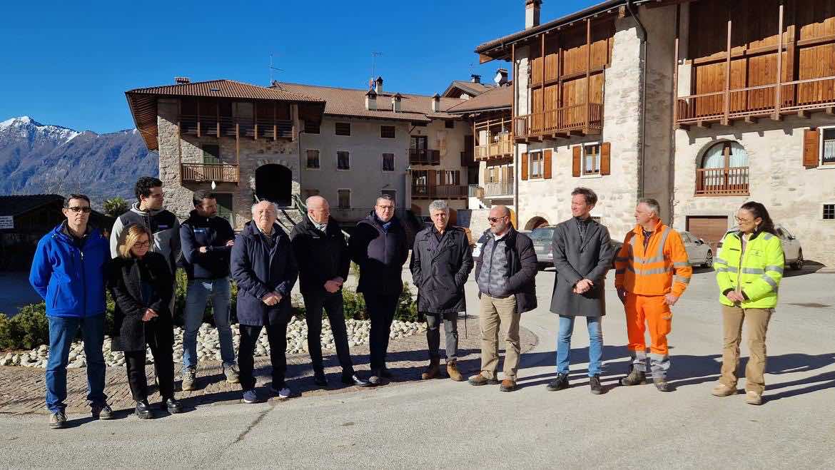 ATTUALITÀ - Comano, al via i lavori di allargamento della strada per Lundo