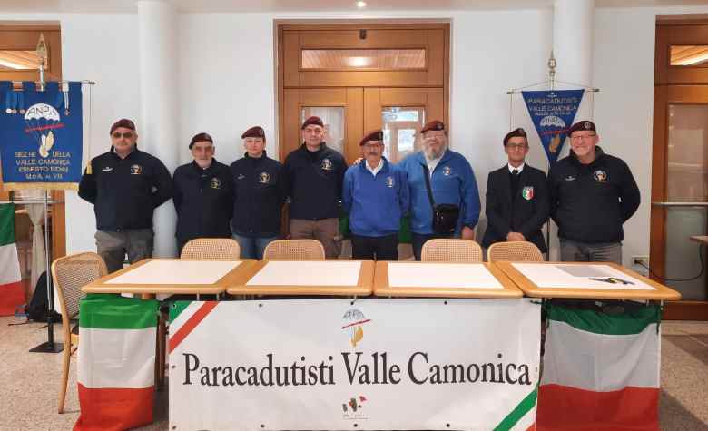 DARFO BOARIO - Paracadutisti, Valle Camonica: Tiziano Andreoli eletto presidente