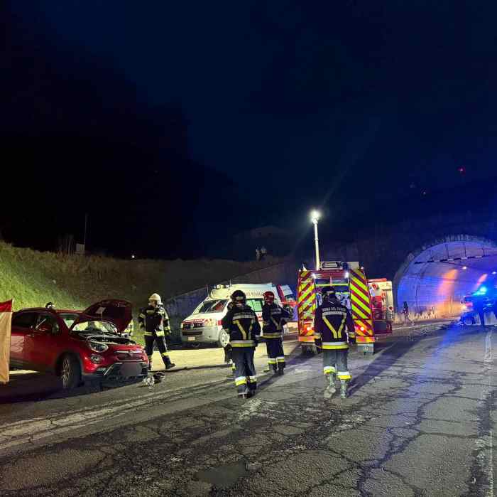 VAL DI SOLE E NON - Incidente stradale sulla statale 42 a Malè, grave Carlo Papi